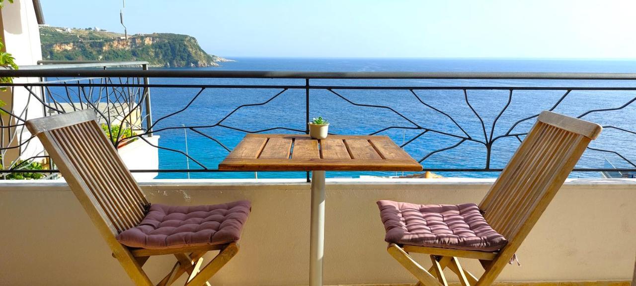 Beleri House Hotel Himare Exterior photo